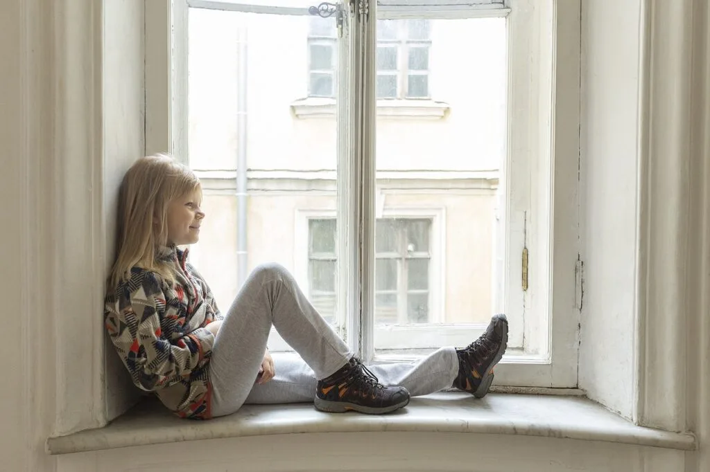 Pose de fenêtre à Paris 5 : Est-il nécessaire de demander une autorisation de travaux ?