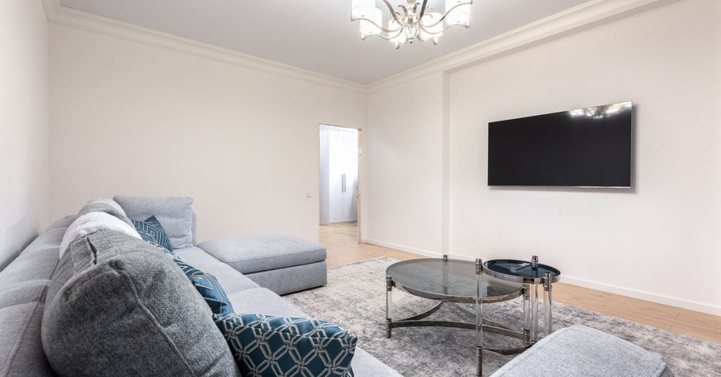 Soldes d’été : trois équipements pour rafraîchir la maison sans se ruiner